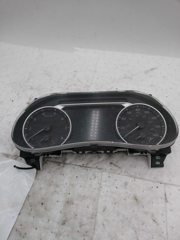 2023 Nissan Sentra Speedometer Gauge Silver OEM 39K Miles Warranty