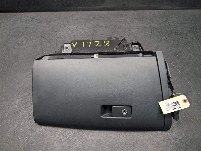 Glove Box 2017 Volvo S60 39809234 2014 2015 2016 2018