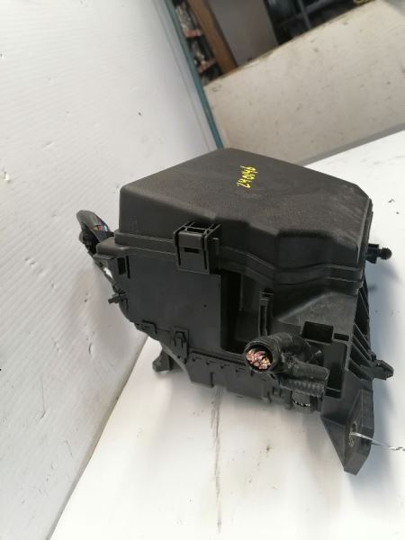Fuse Box Engine Sedan Fits 14-19 COROLLA 1344958