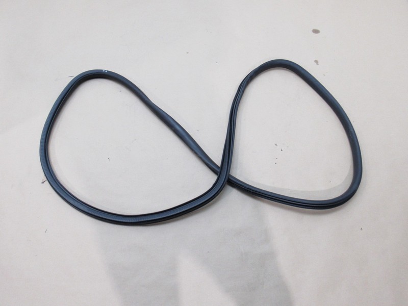 Lincoln Aviator 2021 Front Right Door Body Weatherstrip Seal 19-25 *