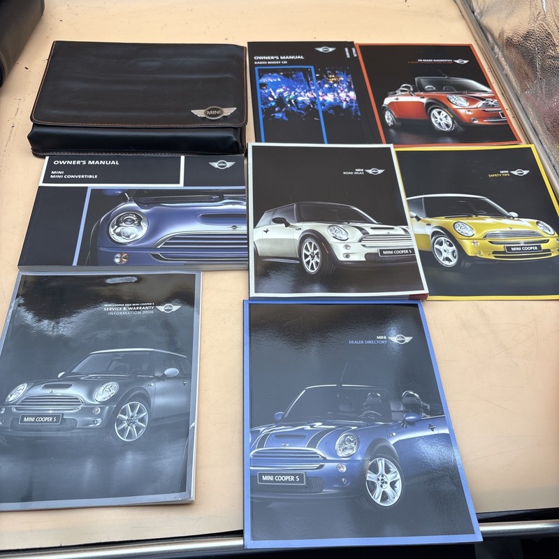 2006 Mini Cooper, Mini Convertible Owners Manual, Warranty With Case Included