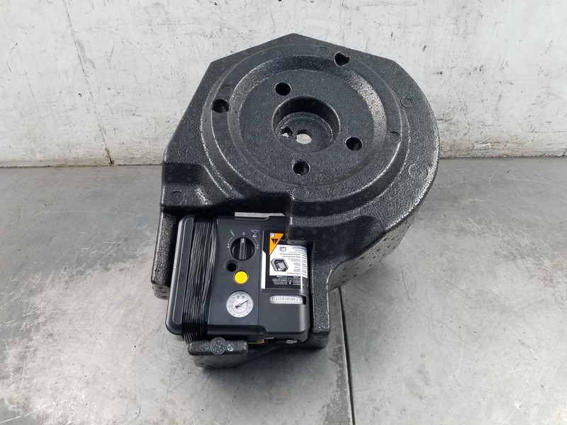 2013 Camaro ZL1 Vert Trunk Spare Tire Inflator / Foam #2503 J5