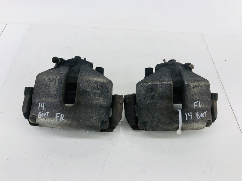 12-19 VOLKSWAGEN BEETLE FWD FRONT RIGHT & LEFT ABS BRAKE CALIPER SET OF 2 OEM