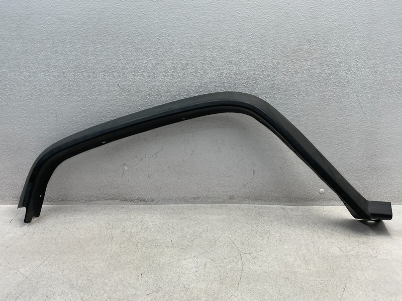 2003-2007 Hummer H2 Rear Right Fender Flare Molding Trim Wheel Arch 1630 OEM