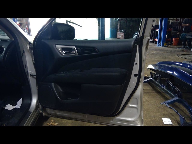 2015 PATHFINDER Passenger Right Front Door Trim Panel 1605538