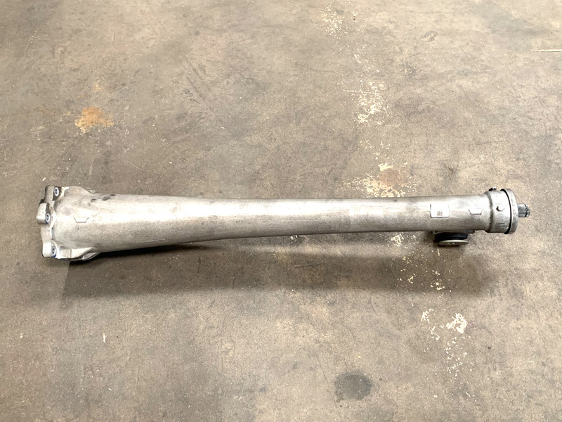 2018-2021 BUICK ENCLAVE REAR DIFFERENTIAL AXLE CARRIER SHAFT TUBE OEM #A0.30