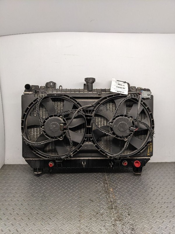 2010-2011 Camaro SS Radiator Condenser and Cooling Fans Automatic 1155303