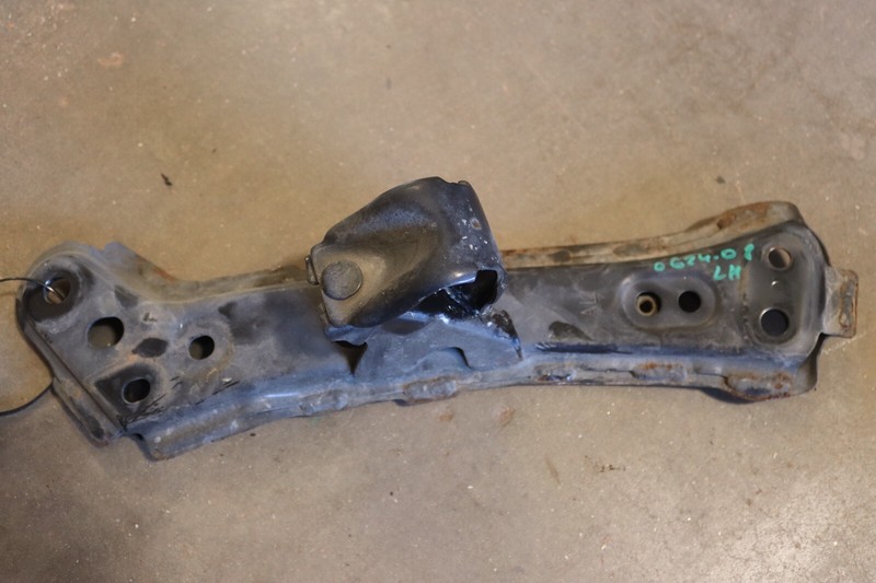 2017-2020 TOYOTA 86 SCION FRS FRONT LEFT DRIVER ENGINE CROSSMEMBER SUBFRAME OEM