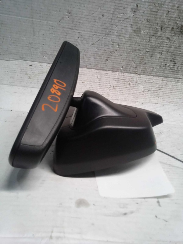 Used Front Center Interior Rear View Mirror fits: 2015 Volvo S60 automatic dimmi