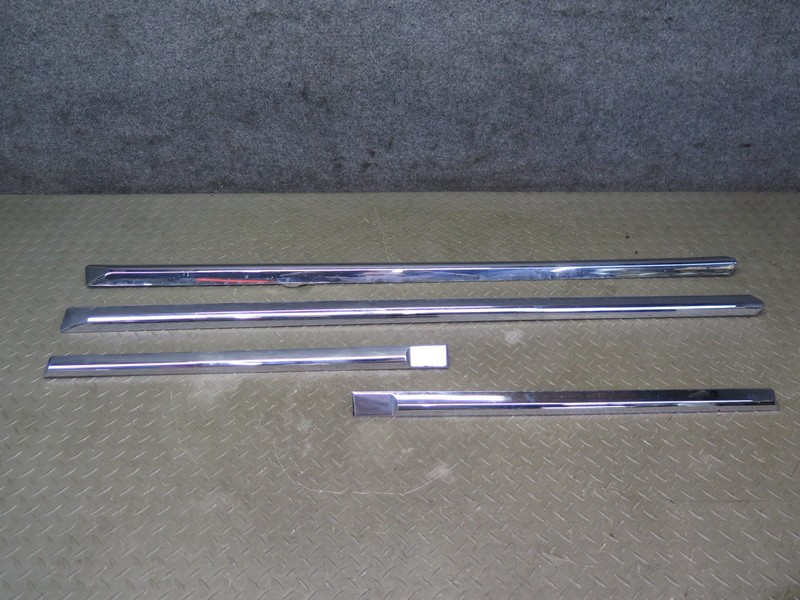 2009-2014 CADILLAC ESCALADE FRONT & REAR DOOR CHROME TRIM MOLDING SET