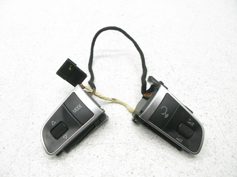 05-11 AUDI A6 C6 S6 STEERING WHEEL SWITCH BUTTONS MULTIFUNCTION OEM 090623