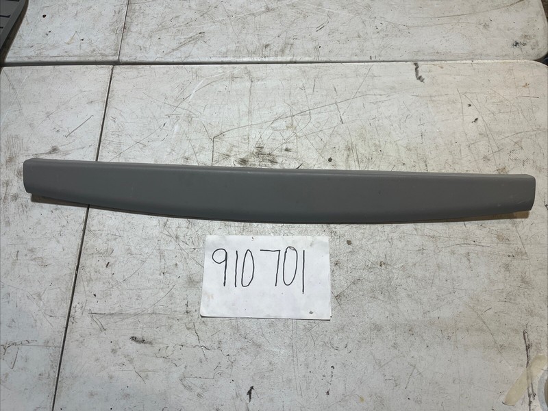 2006 TOYOTA HIGHLANDER HV REAR TAILGATE UPPER TRIM PANEL OEM