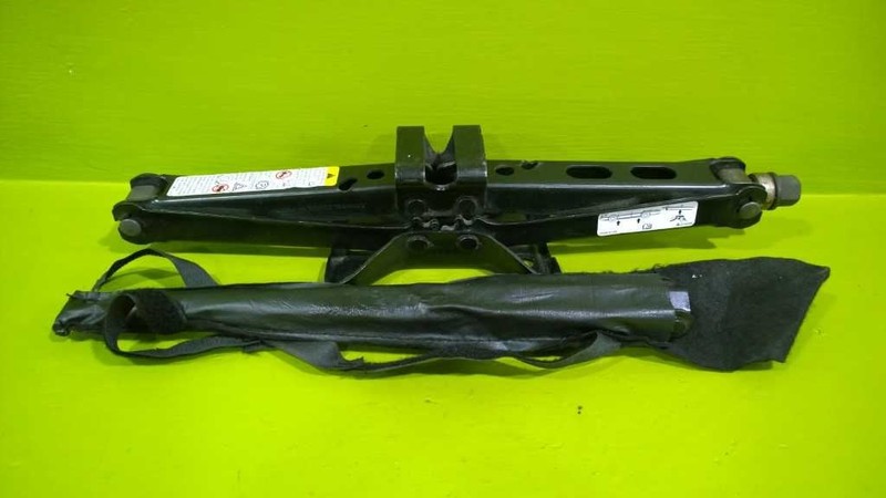 05 06 07 08 09 10 11 12 13 14 EQUINOX JACK SPARE TIRE REMOVAL TOOLS OEM 2137-500
