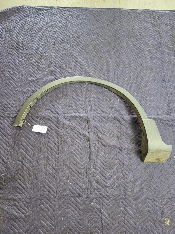 Used Oem Lincoln Front Left Driver Arch Flare Molding Arch for 2015-2019 MKC 2.0