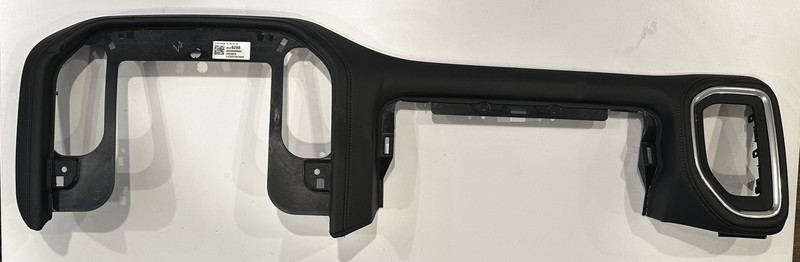 2019-22 GMC SIERRA/ SILVERADO DASH CLUSTER & RADIO TRIM BEZEL OEM PART# 84420200