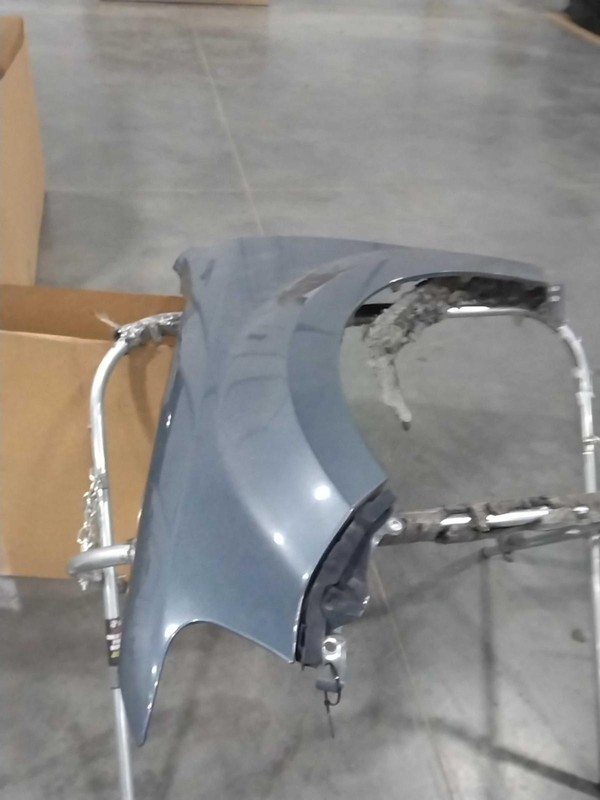 2011 Ford Escape Left Fender Blue - Scrapes & Bent Mount - OEM Replacement