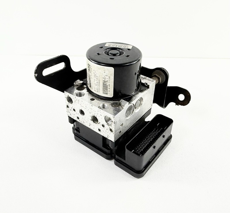 07 2007 Jeep Grand Cherokee Commander ABS Pump Anti Lock Brake Module 52124492