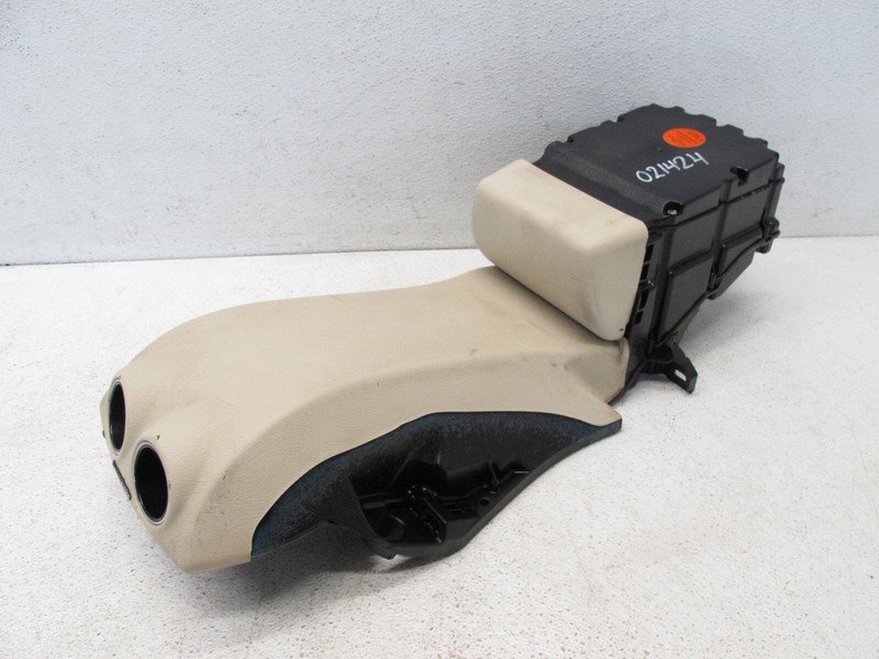 03-09 MERCEDES W209 CLK500 CLK320 CLK550 CENTER CONSOLE REAR SUBWOOFER L7 021424