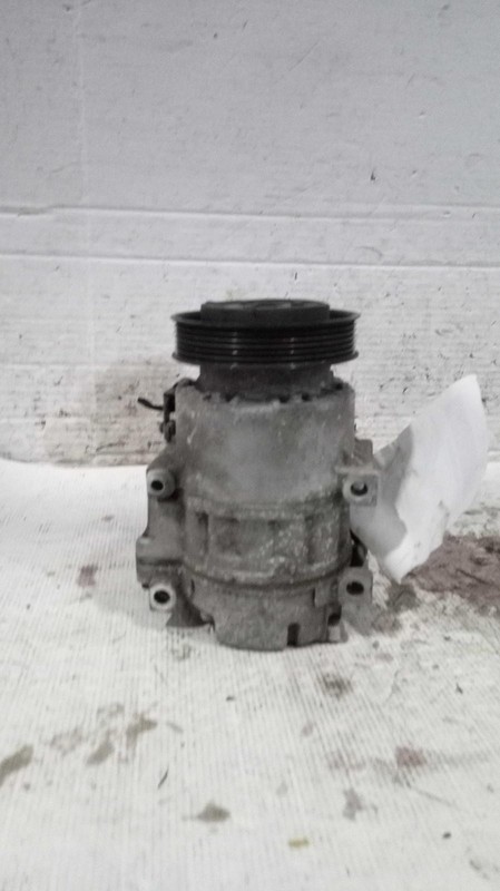 2016 Hyundai Santa Fe A/C Compressor OEM 977011U500 120k Miles