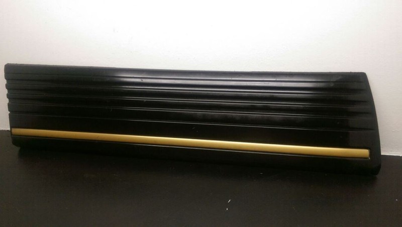 94-98 Jeep Grand Cherokee Limited Front Left Door Molding Black OEM 5DP85SW1