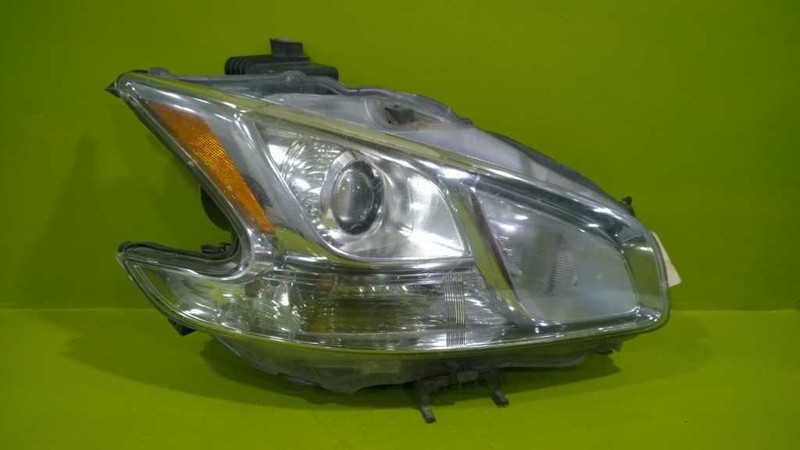 09 10 11 12 13 14 MAXIMA PASSENGER RIGHT HALOGEN HEADLIGHT LAMP OEM 3267-52