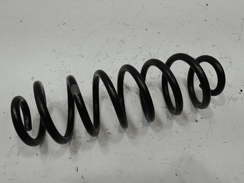 2018-2024 TOYOTA CAMRY SE FWD REAR PASSENGER SIDE SUSPENSION COIL SPRING OEM