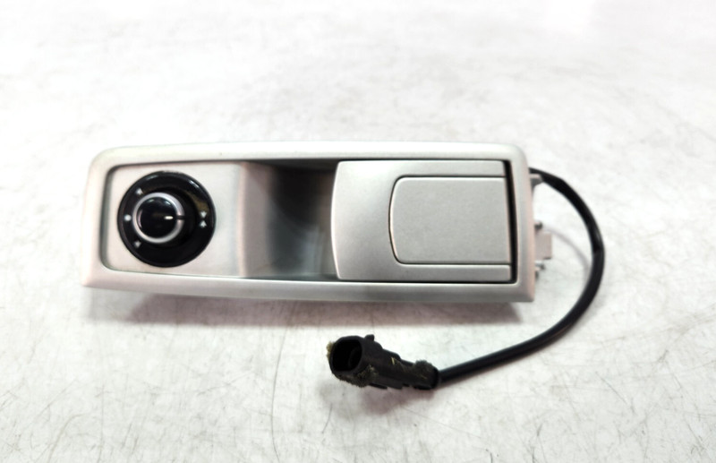 ✅ 11-16 OEM Ferrari FF Front Left Driver Side Interior Door Handle W/ Switch
