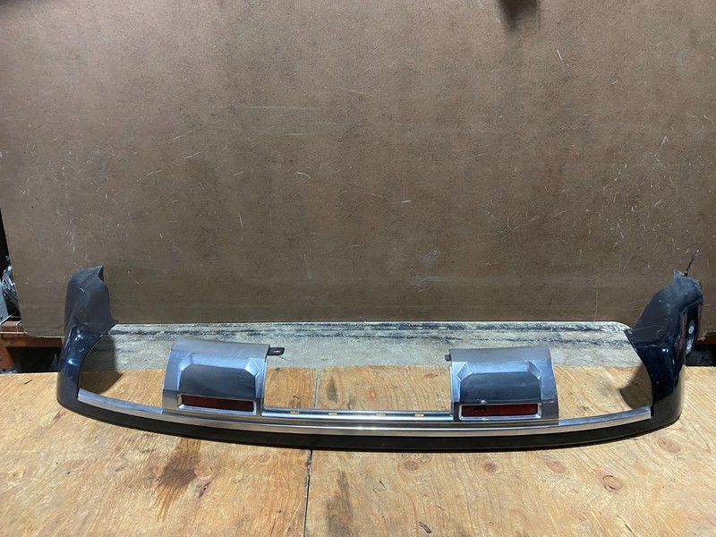 2013 to 2016 GMC Acadia Denali Rear Bumper Cover Valance 22812098 X9242 PS