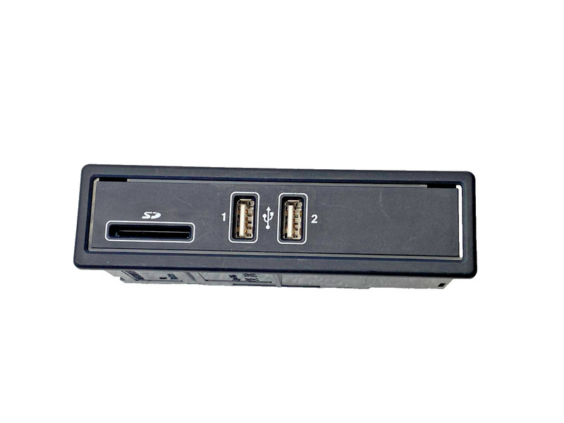 15-18 MERCEDES C300 W205 USB/SD CARD READER SOCKET CONTROL MODULE OEM #A0.67