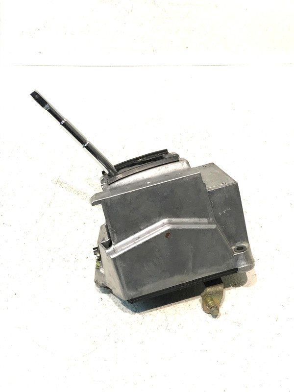 03-12 Mercedes R230 SL500 Floor Shifter Gear Shift Selector Box OEM A2302674724