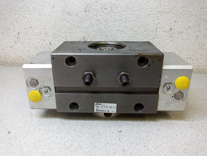 PHD (RAS1 32 X 90 DB-I-Q10) Rotary Pneumatic Actuator