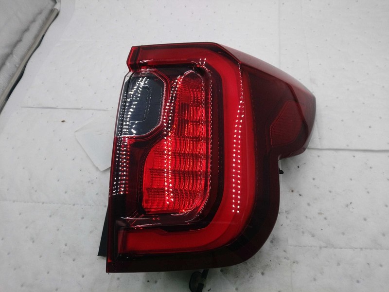 2023 GMC Acadia Right Tail Light Assembly Black OEM 691007 41K Miles