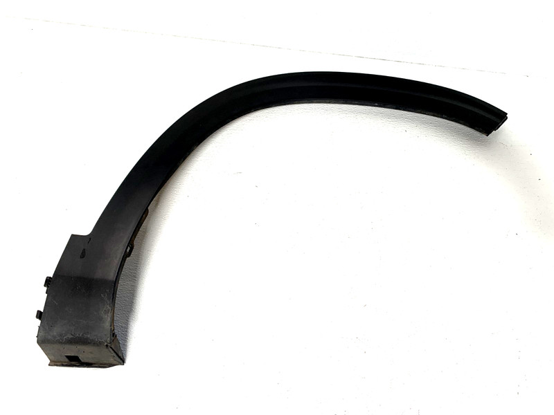 21-23 KIA SELTOS FRONT RIGHT SIDE FENDER WHEEL ARCH FLARE MOLDING #A0.22