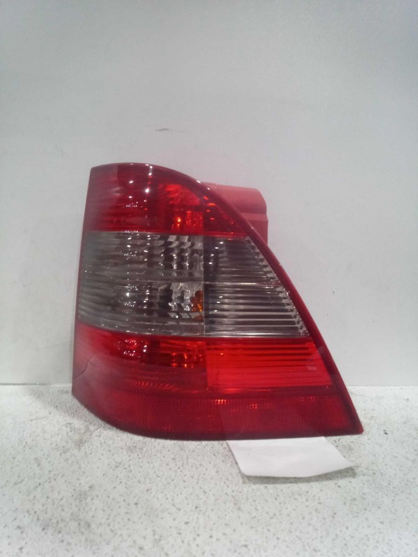 2005 Mercedes-Benz ML-Class Right Tail Light Assembly Grey 349196 Used