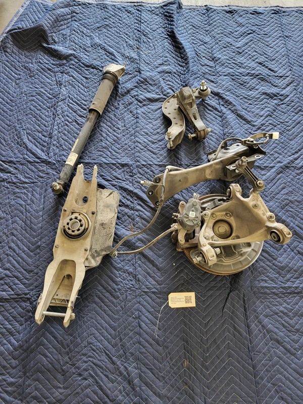 Used Oem Mercedes Left Driver Rear Suspension Knee 2020-2023 GLB 250 2.0L FWD