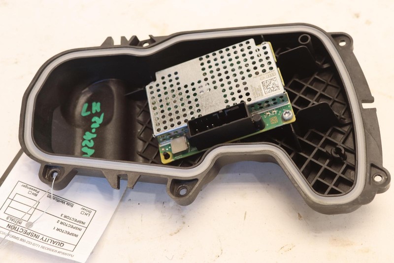 2019-2021 AUDI Q7 LEFT DRIVER SIDE HEADLIGHT POWER MODULE MAIN LIGHT OEM