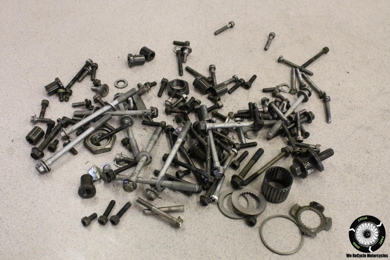 2003 Yamaha YZF R1 R 1 MISCELLANEOUS NUTS BOLTS ASSORTED HARDWARE 03