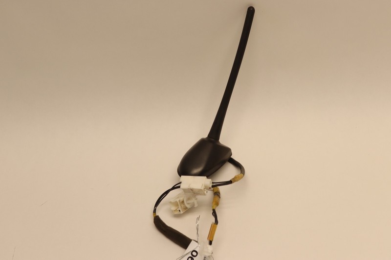 2013-2014 SCION FRS ROOF MOUNTED RADIO ANTENNA SHARK FIN OEM