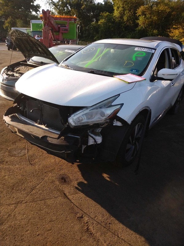 2015 Nissan Murano Suspension Assembly OEM Used 81K Miles White Color