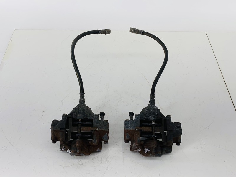 09-11 MERCEDES BENZ SLK300 RWD REAR RIGHT & LEFT SIDE BRAKE CALIPER SET OF 2 OEM