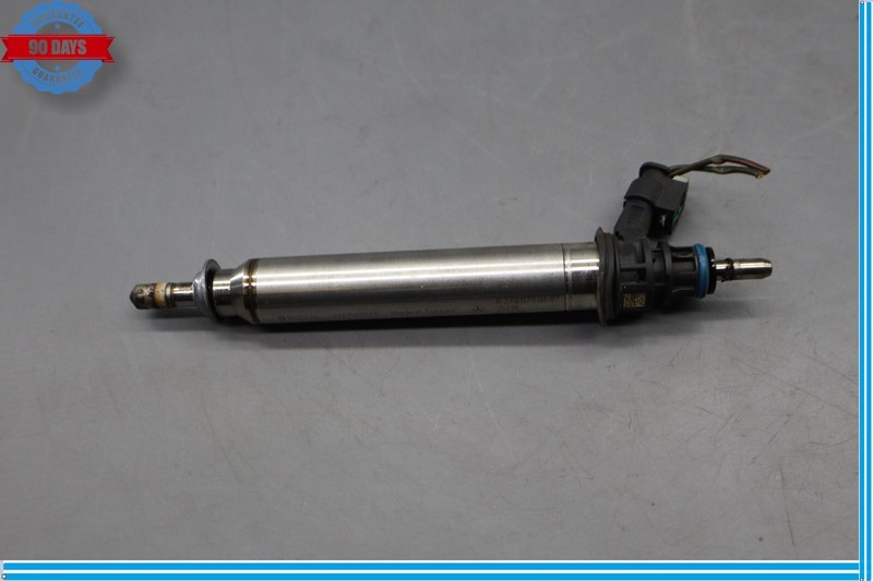 12-18 Mercedes W218 S550 CLS550 E550 Fuel Injector 2780700687 Oem