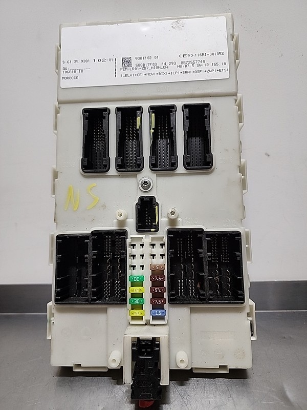 OEM 12-18 BMW F30 F22 F23 228xi 320 328 2.0 Engine Motor DME Control 9381102