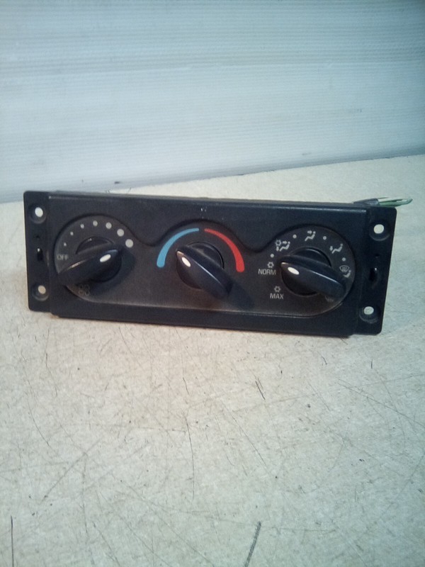 International OEM Climate Control 3545543C3