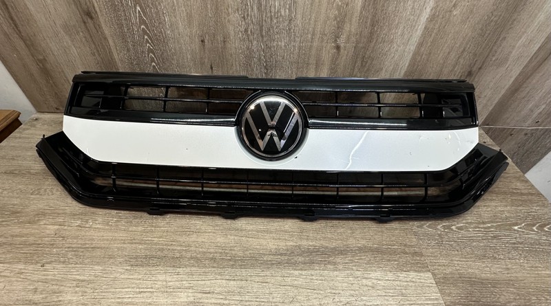 2020-23 VW ATLAS CROSS SPORT FRONT GRILLEOEM 3CR.853.653