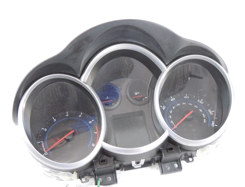 2013 2014 Chevrolet Cruze Speedometer Instrument Cluster MPH US Market OEM 101K
