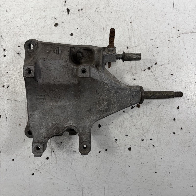 Honda CR-V JDM A/C Compressor Bracket P3G OEM