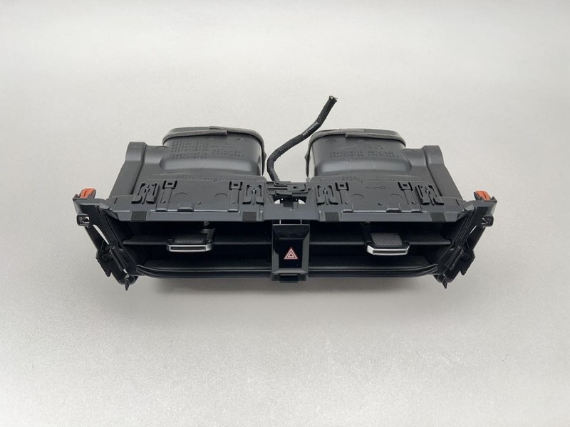 2020-2022 Toyota Corolla AC Heated Vents With Hazard Switch Assy Black