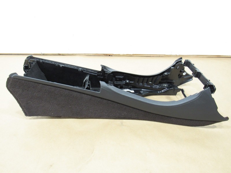 19-23 Mercedes CLS450 C257 2021 Front Center Console Frame Trim Cover Panel ;:A