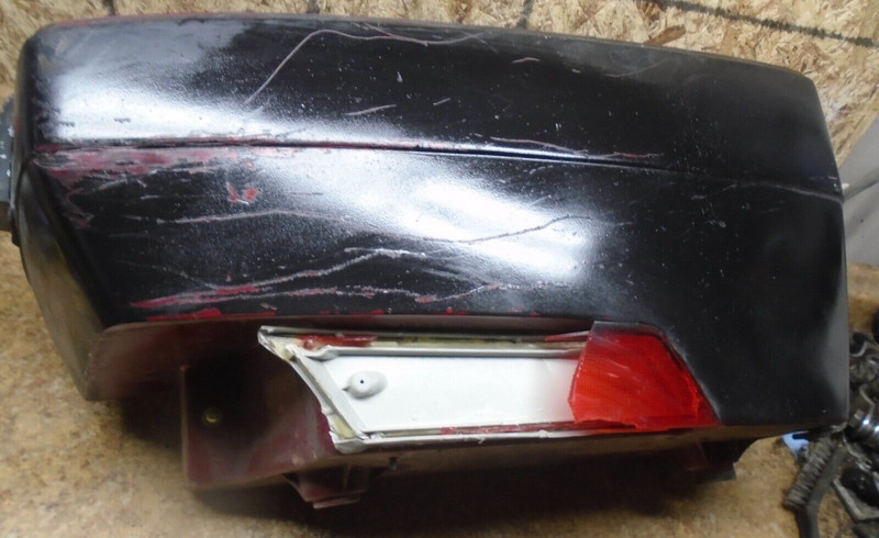 1987 Yamaha Venture XVZ1300 XVZ 1300 Right Back Saddle Bag Luggage Box Storage