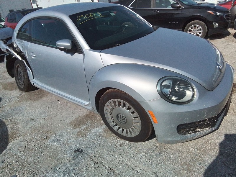 Passenger Fender Front Upper Smaller Fits 12-19 BEETLE 3486669